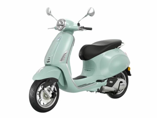 vespa Primavera 125 Euro 5+ verde amabile en mas little italy